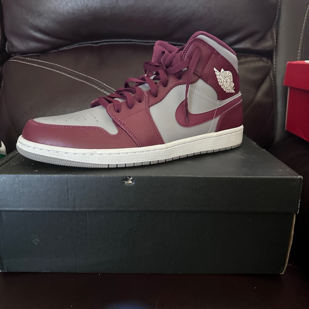 Nike Red and Gray Sneakers High-Top Style